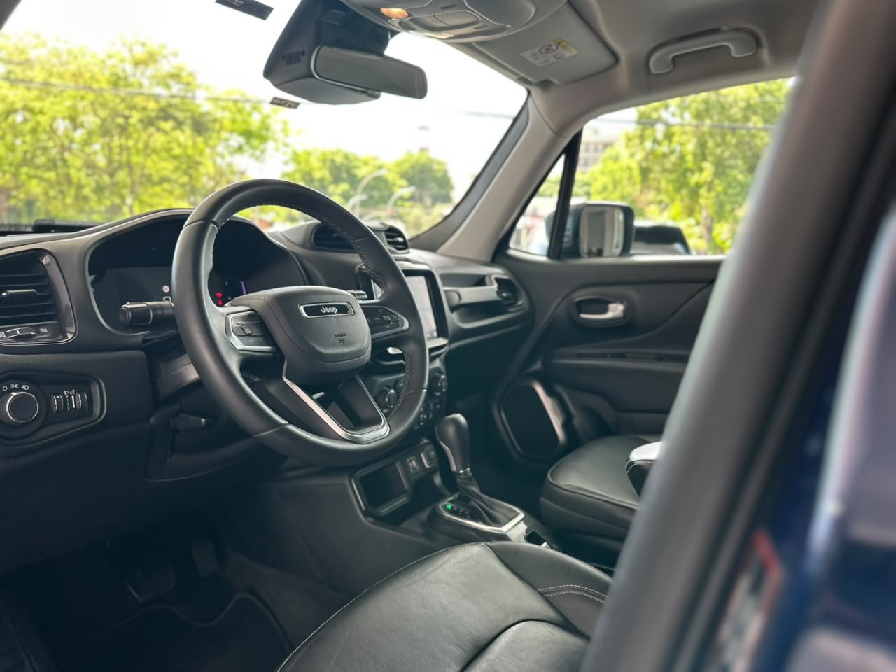 JEEP Renegade 1.3 16V 4P FLEX T270 LONGITUDE TURBO AUTOMÁTICO