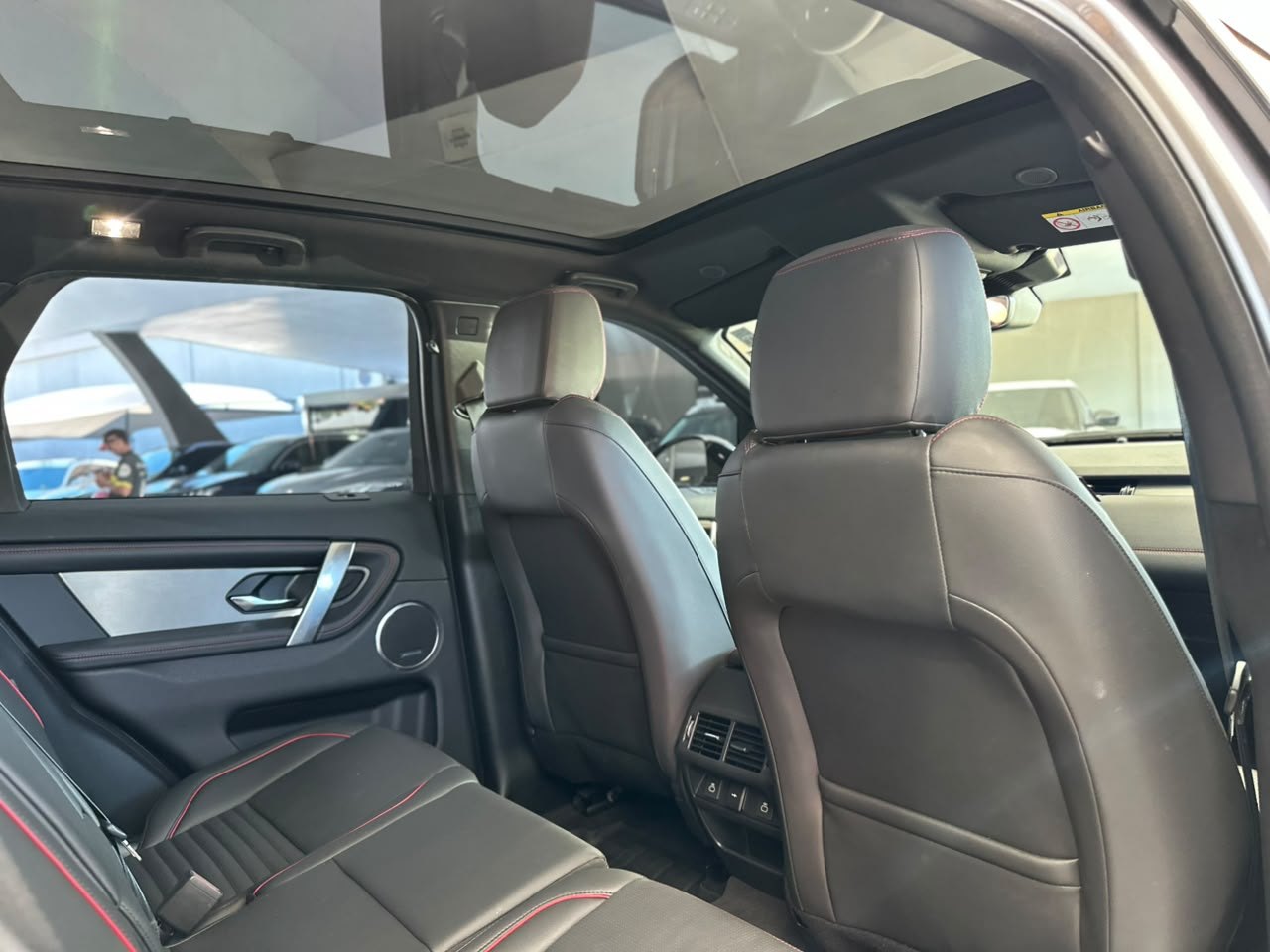 LAND ROVER Discovery Sport 2.0 16V 4P FLEX P250 TURBO R-DYNAMIC SE AUTOMÁTICO