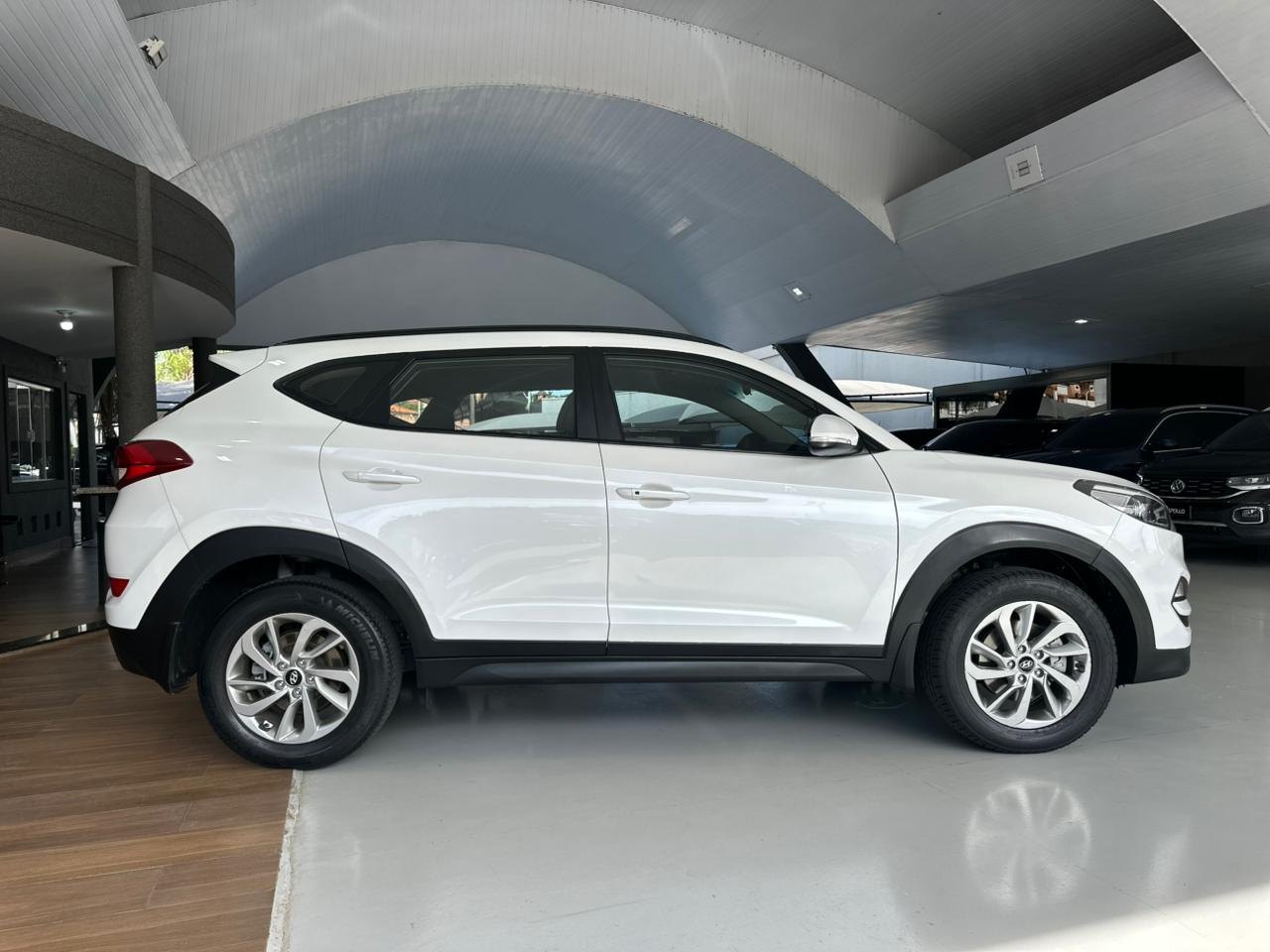 HYUNDAI Tucson 1.6 16V 4P T-GDI GLS ECOSHIFT AUTOMÁTICO