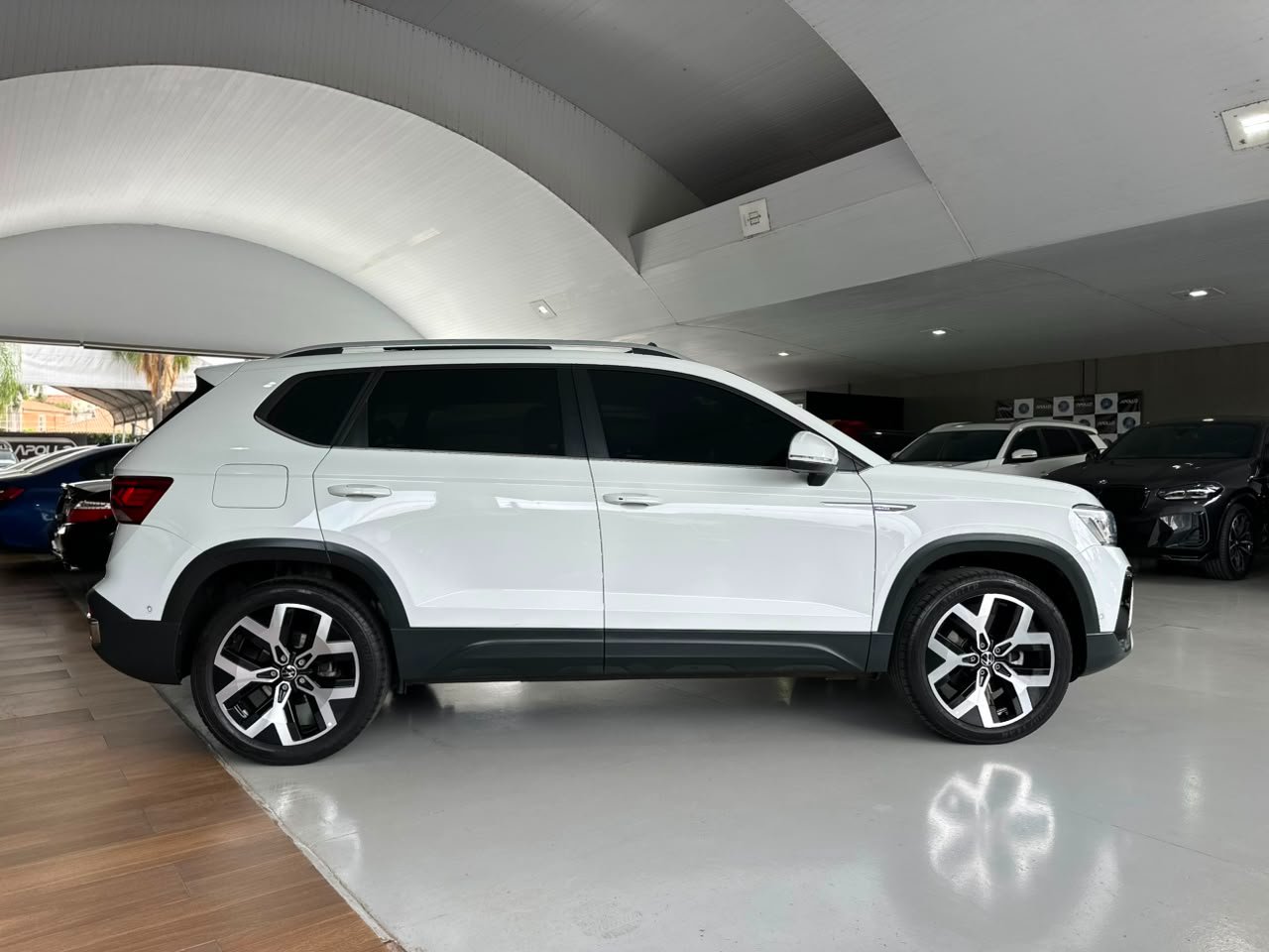 VOLKSWAGEN Taos 1.4 16V 4P FLEX 250 TSI HIGHLINE AUTOMÁTICO