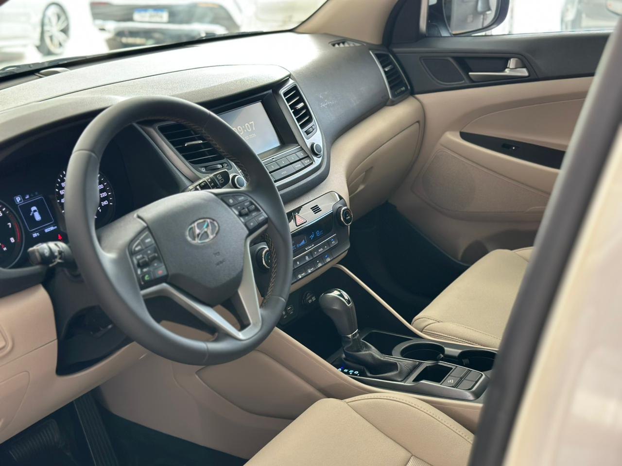 HYUNDAI Tucson 1.6 16V 4P T-GDI GLS ECOSHIFT AUTOMÁTICO