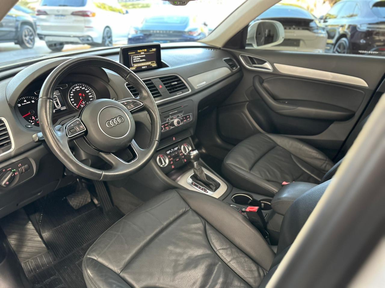 AUDI Q3 2.0 4P TFSI AMBIENTE QUATTRO S-TRONIC AUTOMÁTICO