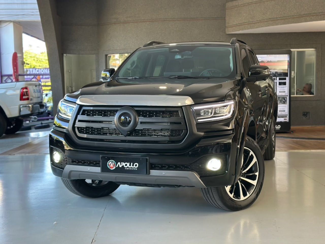 Poer P30 2.4 EXCLUSIVE CABINE DUPLA TURBO DIESEL  4X4 AUTOMÁTICO