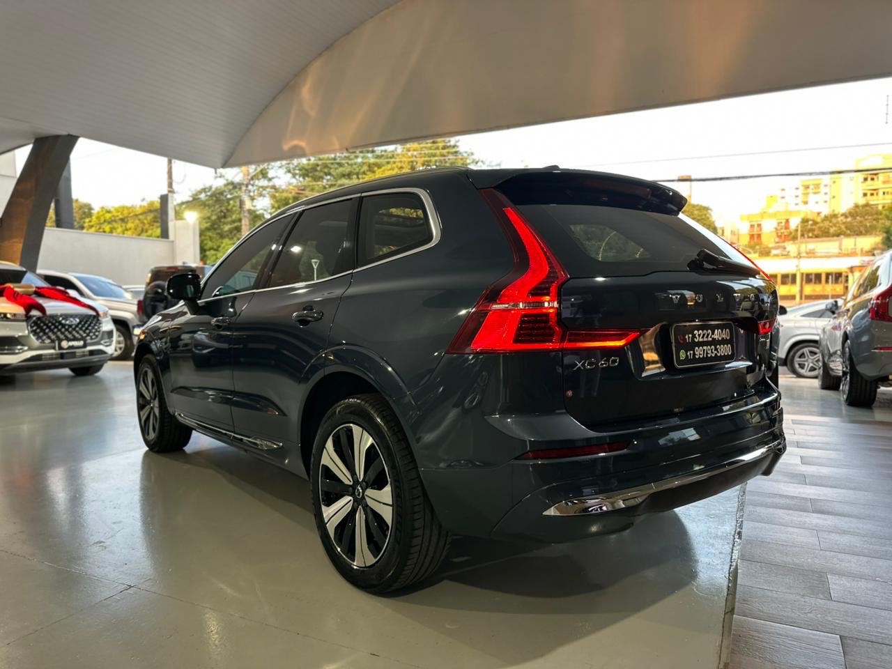 VOLVO XC60 2.0 16V 4P T8 RECHARGE HÍBRIDO PLUS AWD TURBO GEARTRONIC AUTOMÁTICO