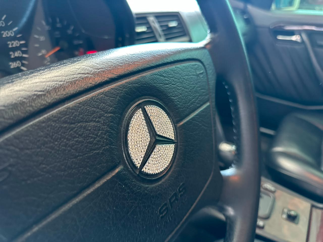 MERCEDES-BENZ C 280 2.8 6 CILINDROS 4P ELEGANCE AUTOMÁTICO