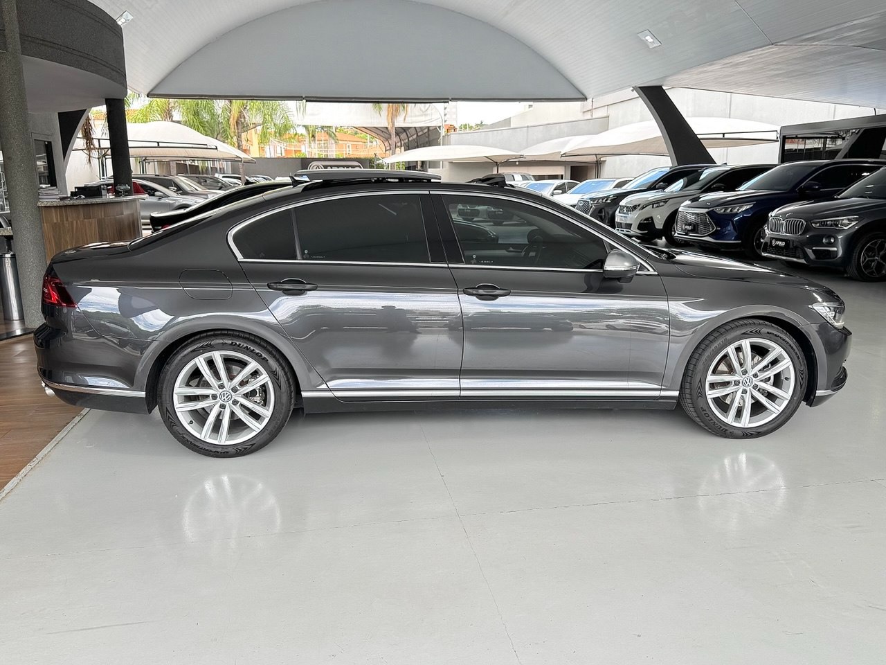 VOLKSWAGEN Passat 2.0 16V 4P TSI TURBO BLUEMOTION HIGHLINE AUTOMÁTICO DSG