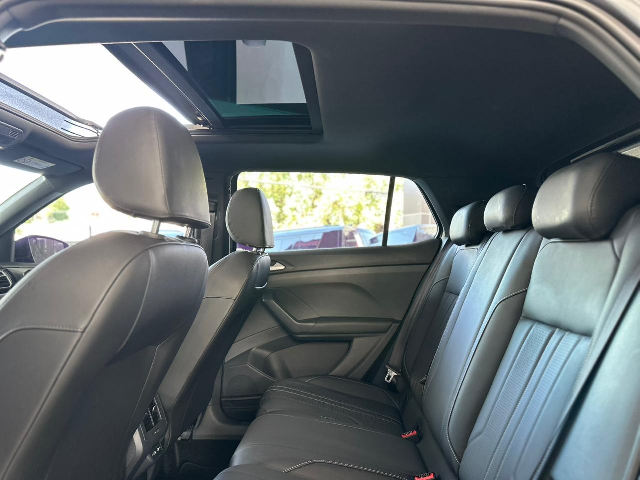 VOLKSWAGEN T-Cross 1.4 4P 250 TSI FLEX EXTREME HIGHLINE AUTOMÁTICO