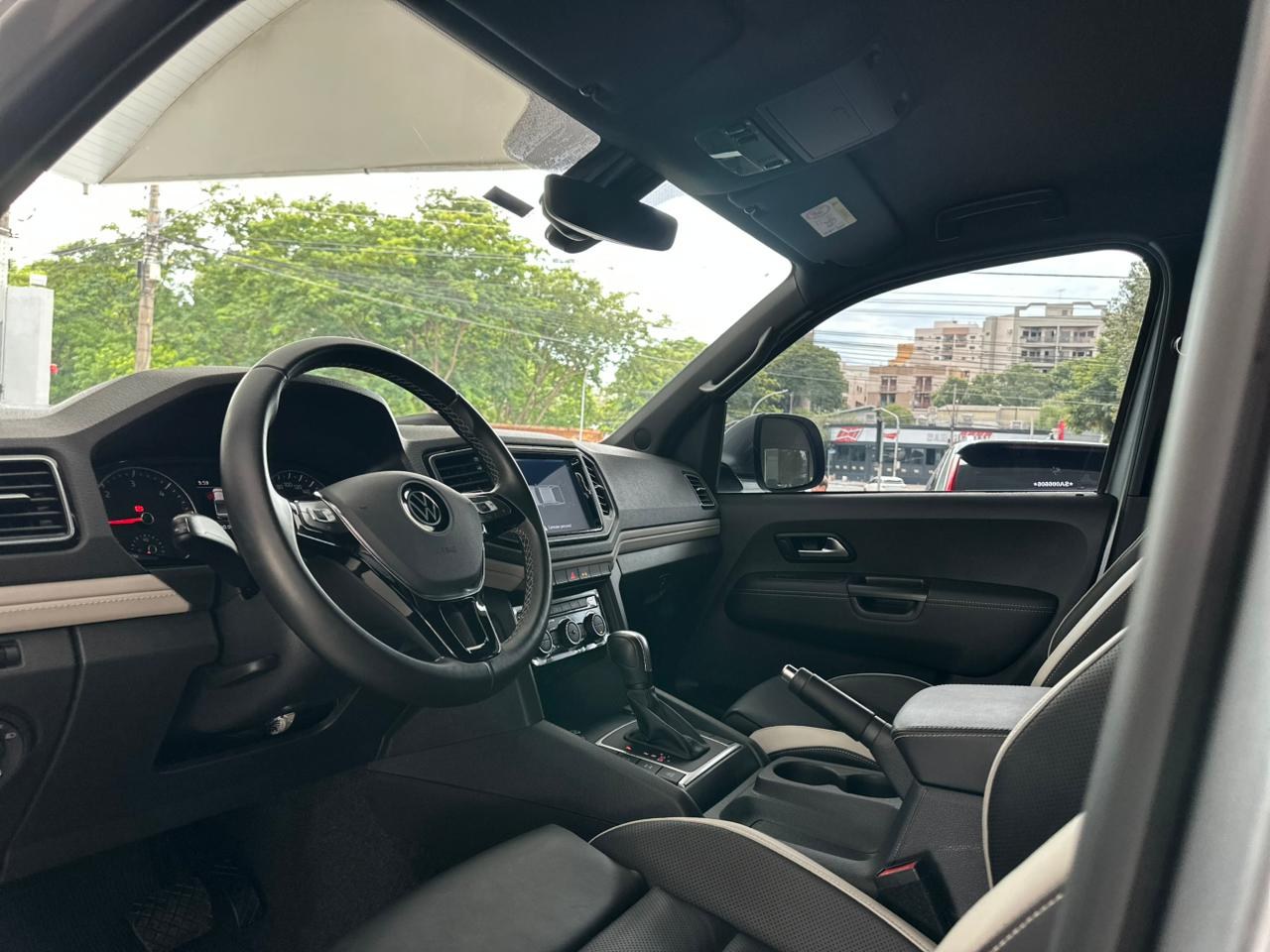 VOLKSWAGEN Amarok 3.0 V6 CABINE DUPLA HIGHLINE 4X4 TURBO INTERCOOLER AUTOMÁTICO