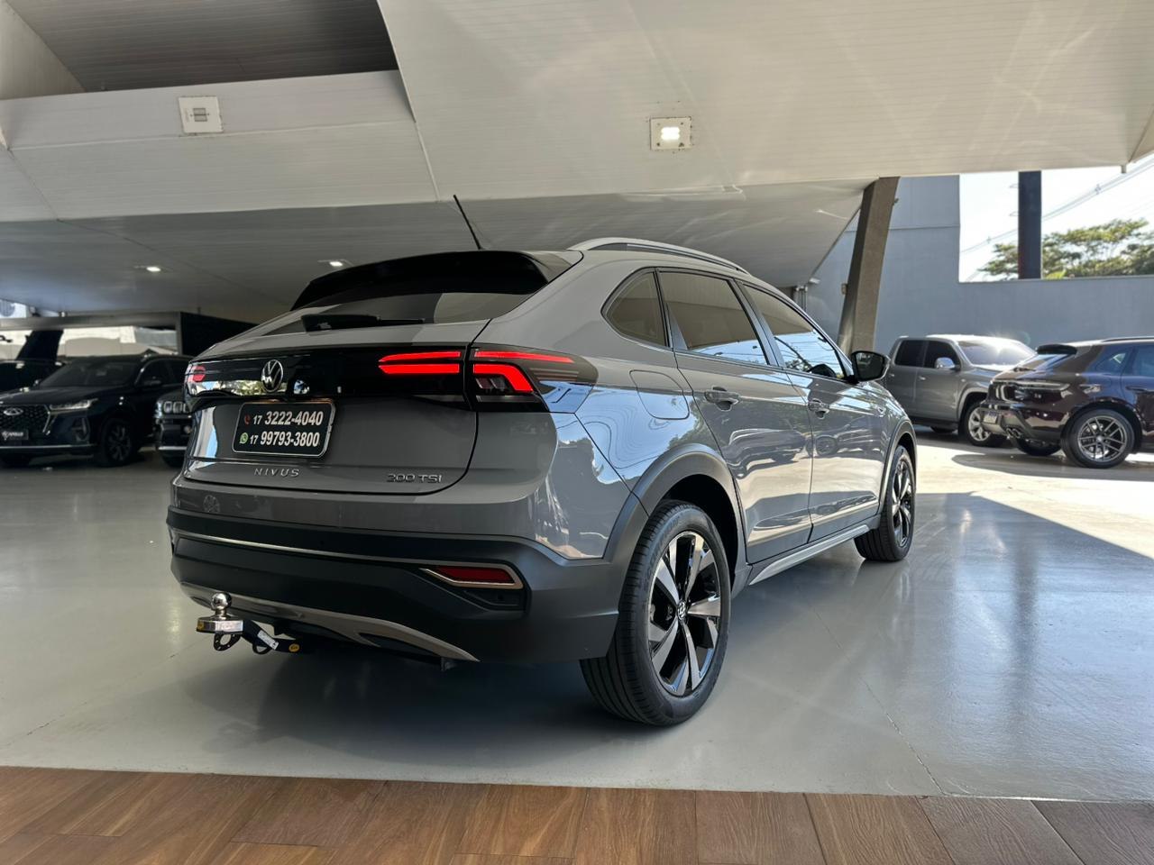 VOLKSWAGEN Nivus 1.0 4P FLEX 200 TSI HIGHLINE TURBO AUTOMÁTICO