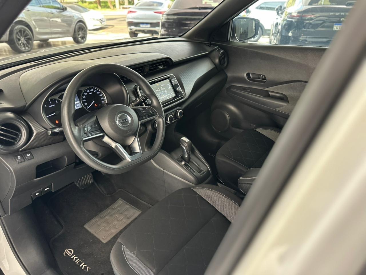 NISSAN Kicks 1.6 16V 4P FLEXSTART S DIRECT X-TRONIC AUTOMÁTICO CVT