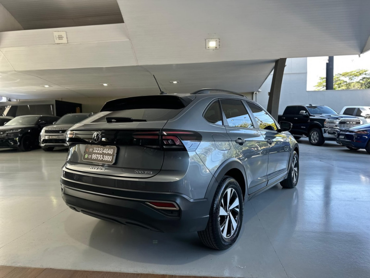 VOLKSWAGEN Nivus 1.0 4P FLEX 200 TSI HIGHLINE TURBO AUTOMÁTICO