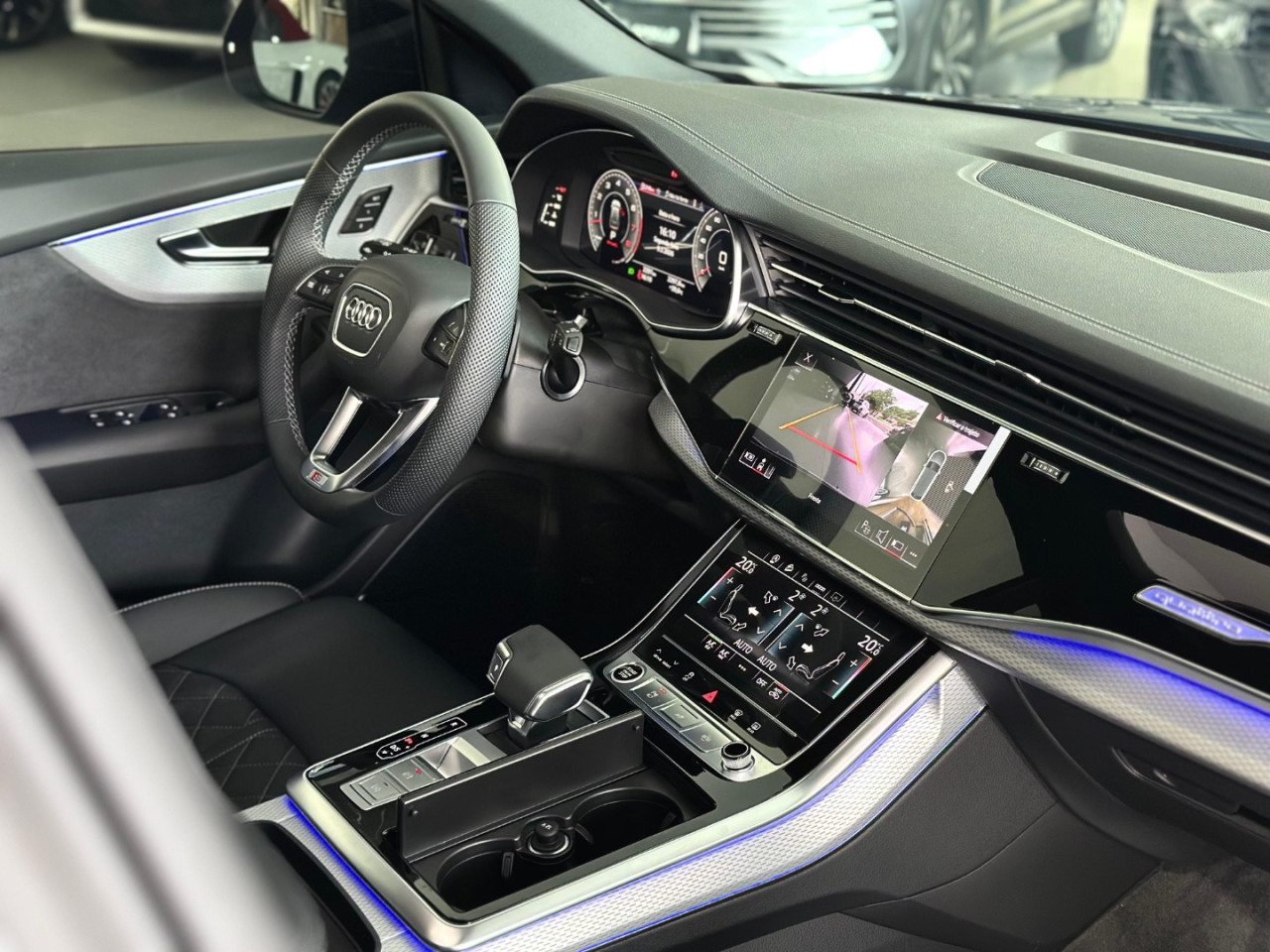 AUDI Q8 3.0 V6 24V 4P TFSI PERFORMANCE BLACK QUATTRO AUTOMÁTICO TIPTRONIC