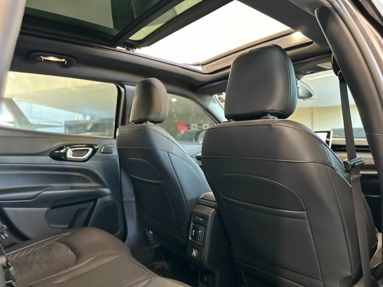 JEEP Compass 2.0 16V 4P HURRICANE 4 TURBO BLACKHAWK AUTOMÁTICO AT9