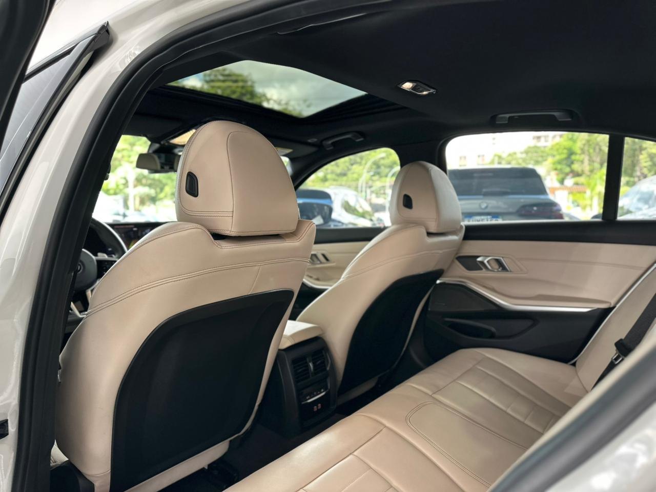 BMW 320I 2.0 16V 4P TURBO M SPORT AUTOMÁTICO