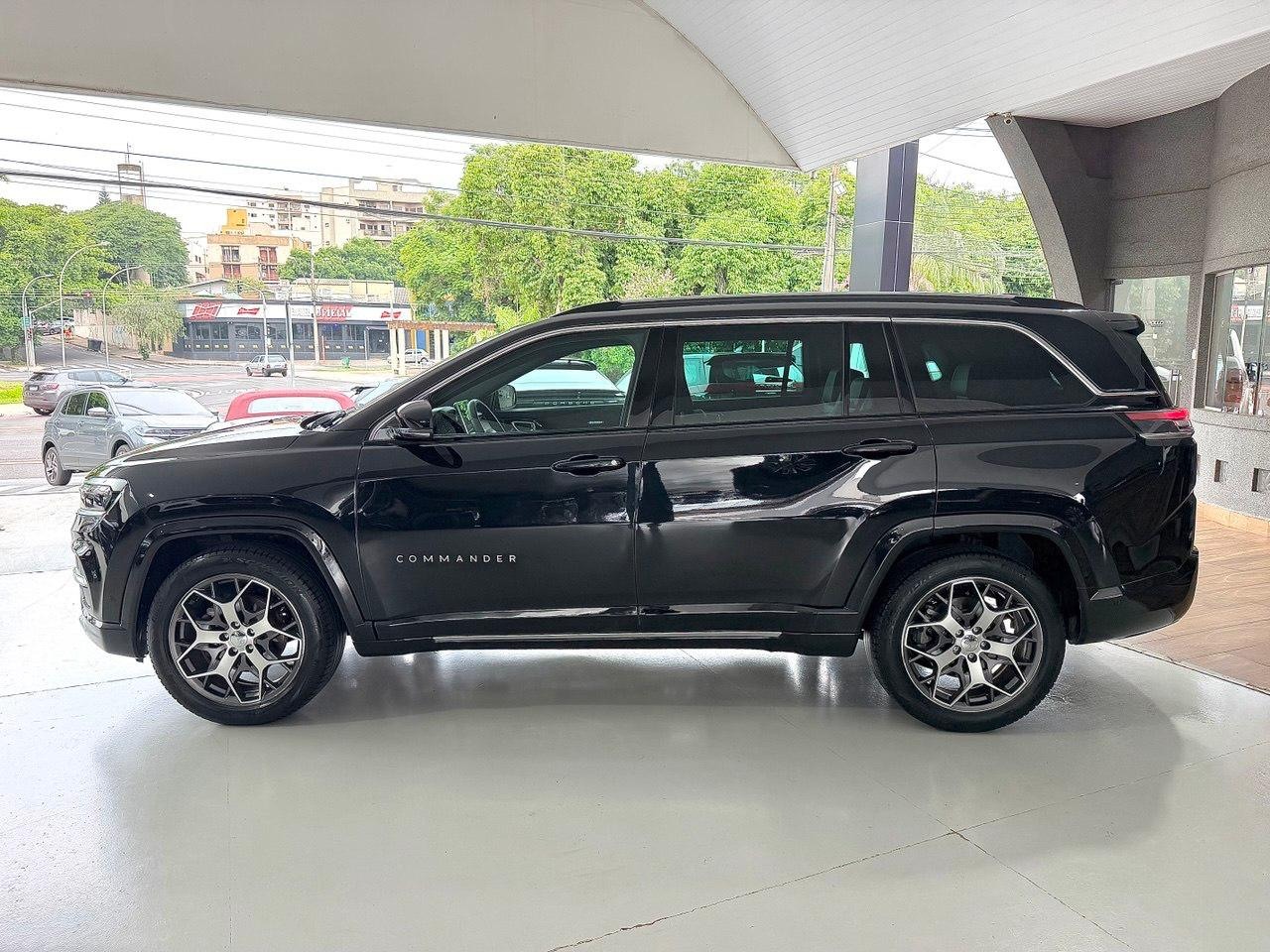 JEEP Commander 1.3 16V 4P FLEX T270 OVERLAND TURBO AUTOMÁTICO AT6
