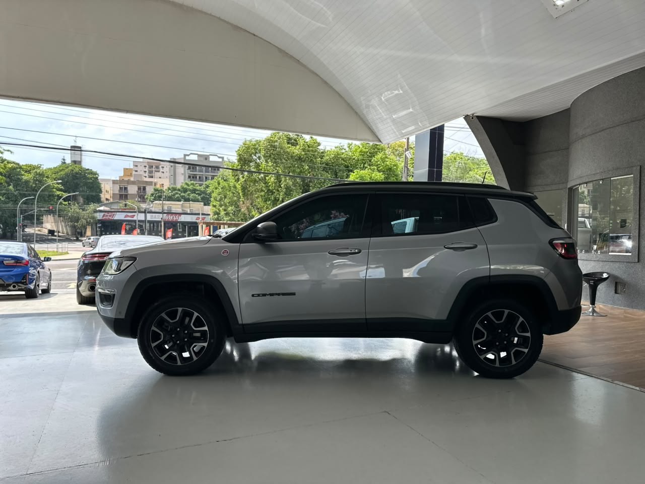 JEEP Compass 2.0 16V 4P 350 TRAILHAWK 4X4 TURBO DIESEL AUTOMÁTICO