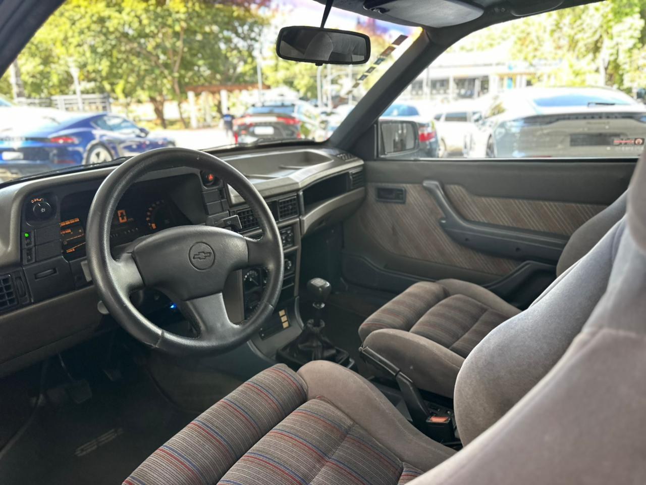 CHEVROLET Kadett 2.0 GSI