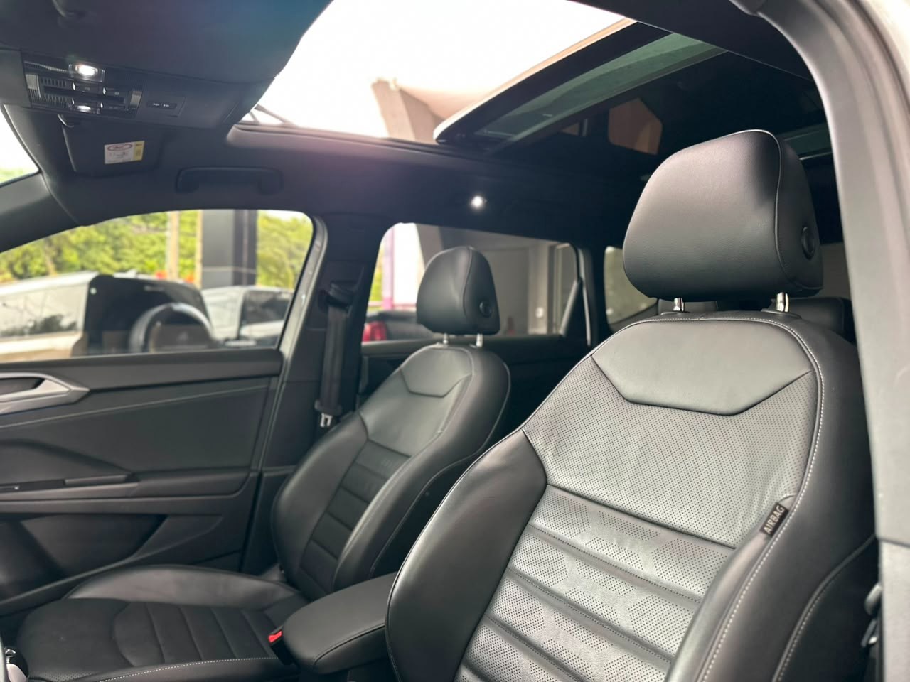 VOLKSWAGEN Taos 1.4 16V 4P FLEX 250 TSI HIGHLINE AUTOMÁTICO