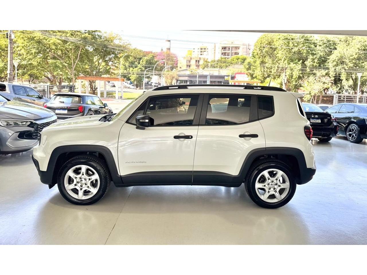 JEEP Renegade 1.3 16V 4P FLEX T270 SPORT TURBO AUTOMÁTICO