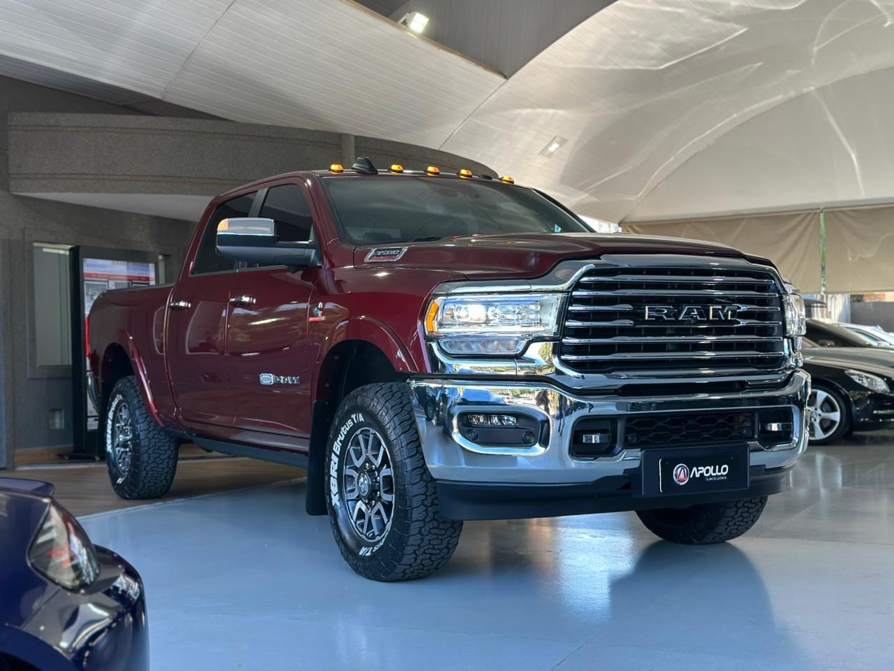 RAM 3500 6.7 I6 LIMITED LONG HORN CABINE DUPLA 4X4 TURBO DIESEL AUTOMÁTICO