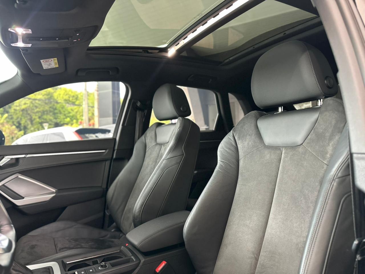 AUDI Q3 1.4 4P 35 TFSI BLACK S LINE S-TRONIC AUTOMÁTICO