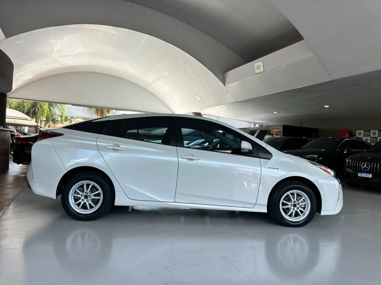 TOYOTA Prius 1.8 16V 4P HÍBRIDO AUTOMÁTICO