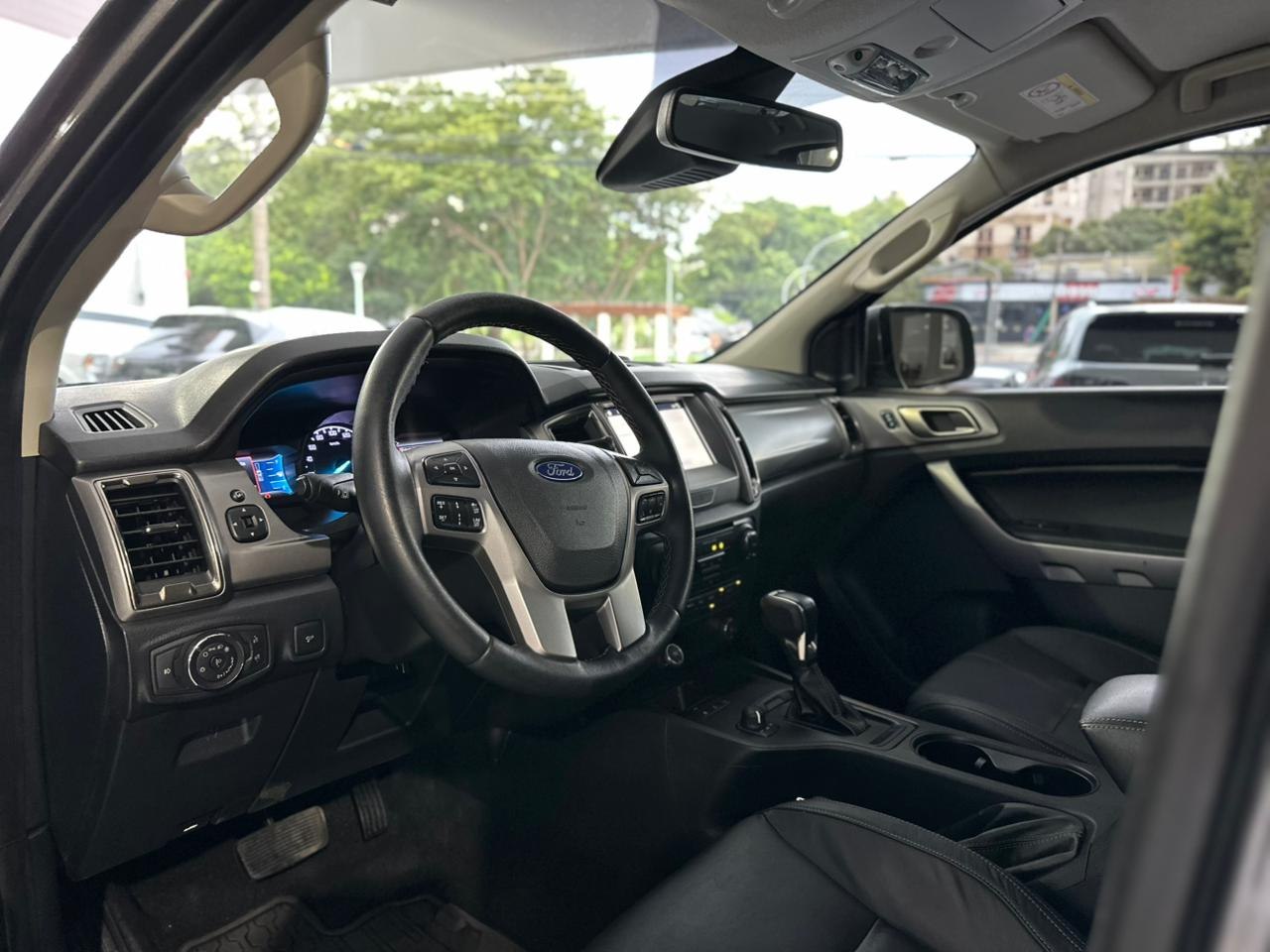 FORD Ranger 3.2 20V CABINE DUPLA 4X4 LIMITED TURBO DIESEL AUTOMÁTICO