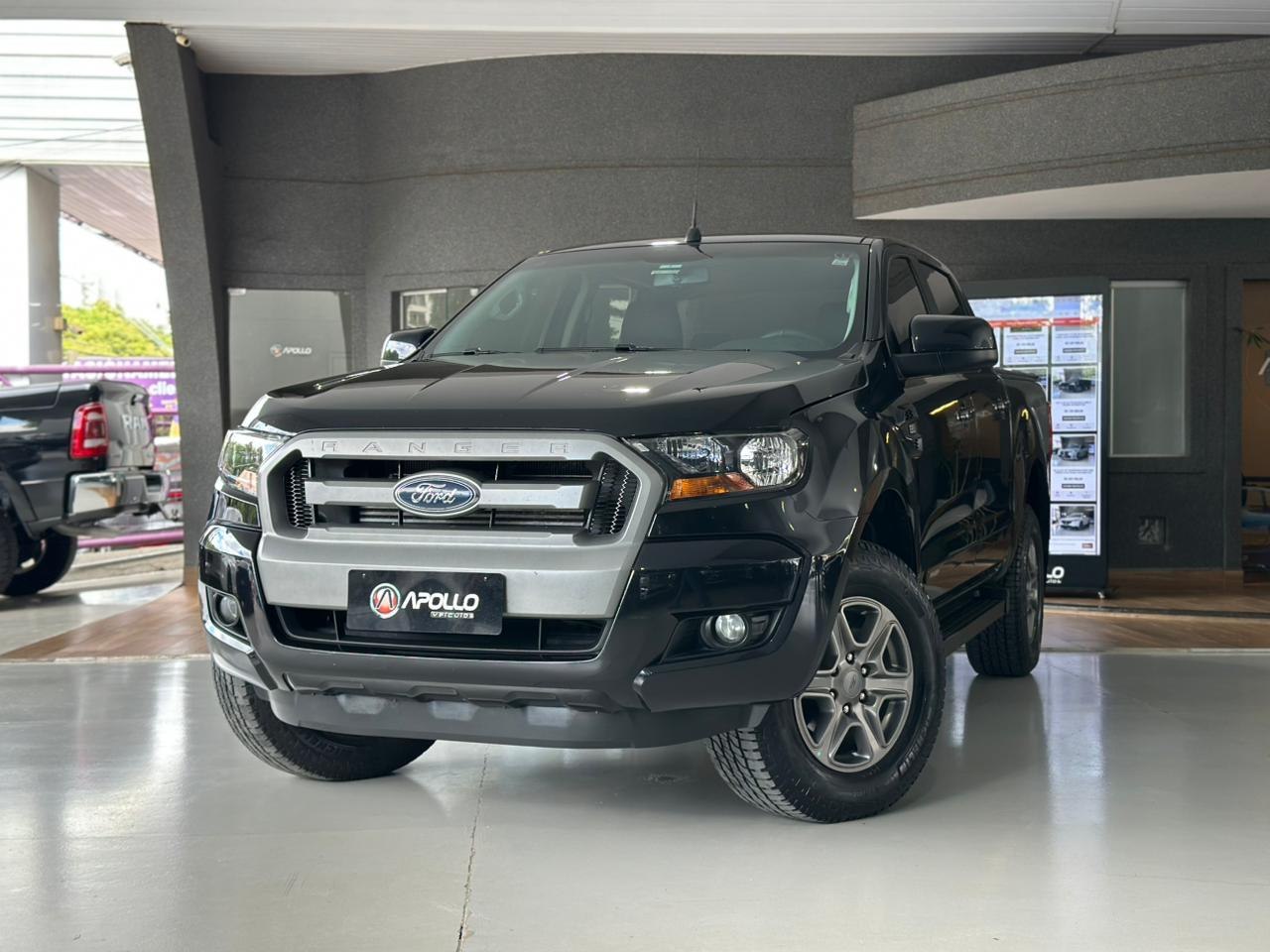 FORD Ranger 2.2 16V XLS DIESEL 4X4 CABINE DUPLA AUTOMÁTICO