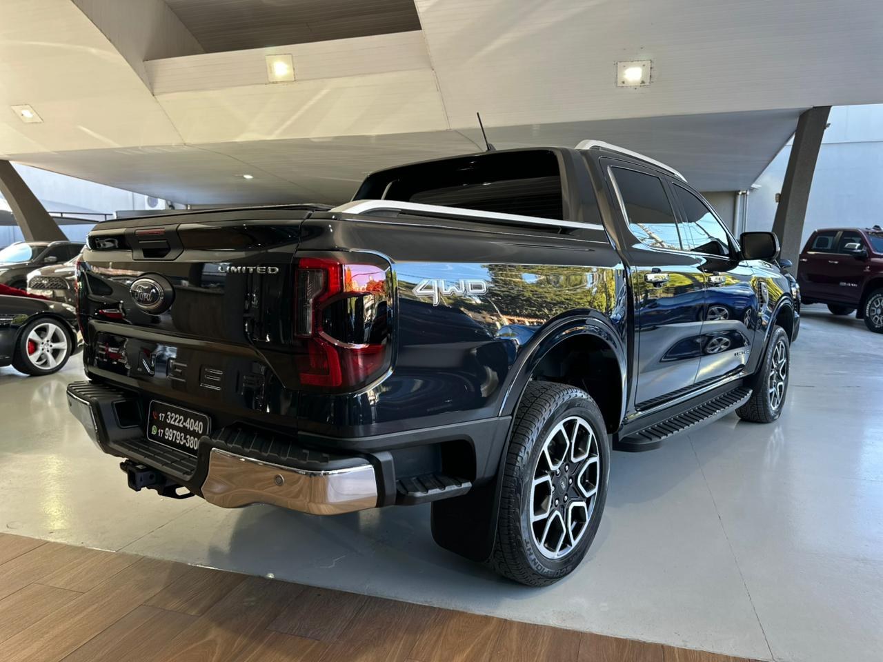 FORD Ranger 3.0 V6 4X4 LIMITED PLUS TURBO DIESEL CABINE DUPLA AUTOMÁTICO