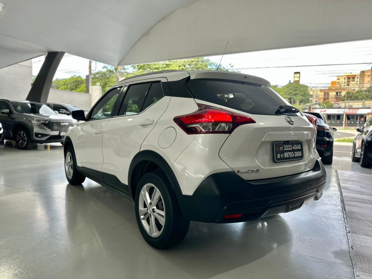 NISSAN Kicks 1.6 16V 4P FLEXSTART S DIRECT X-TRONIC AUTOMÁTICO CVT