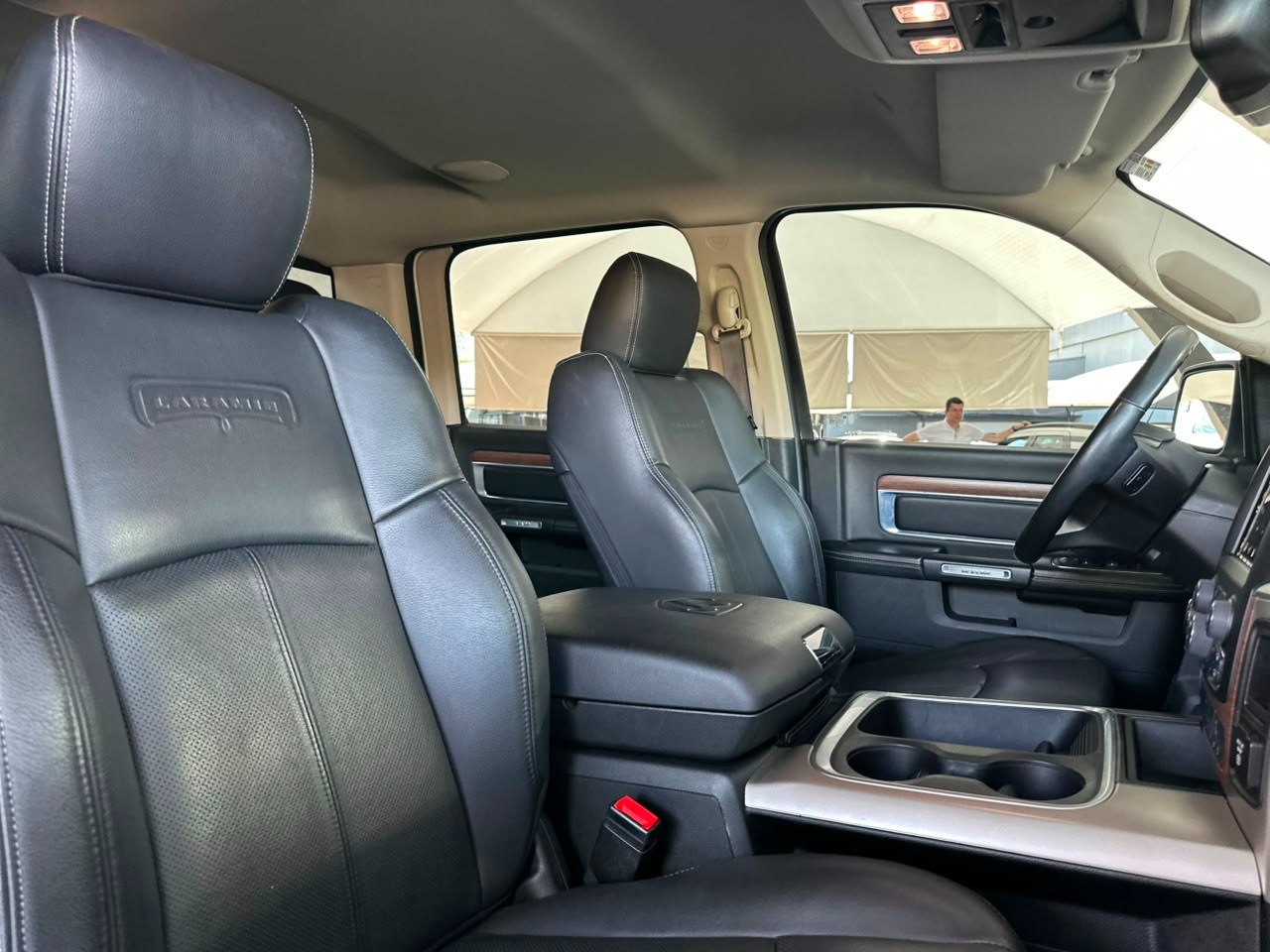 RAM 1500 5.7 V8 REBEL CABINE DUPLA 4X4 AUTOMÁTICO