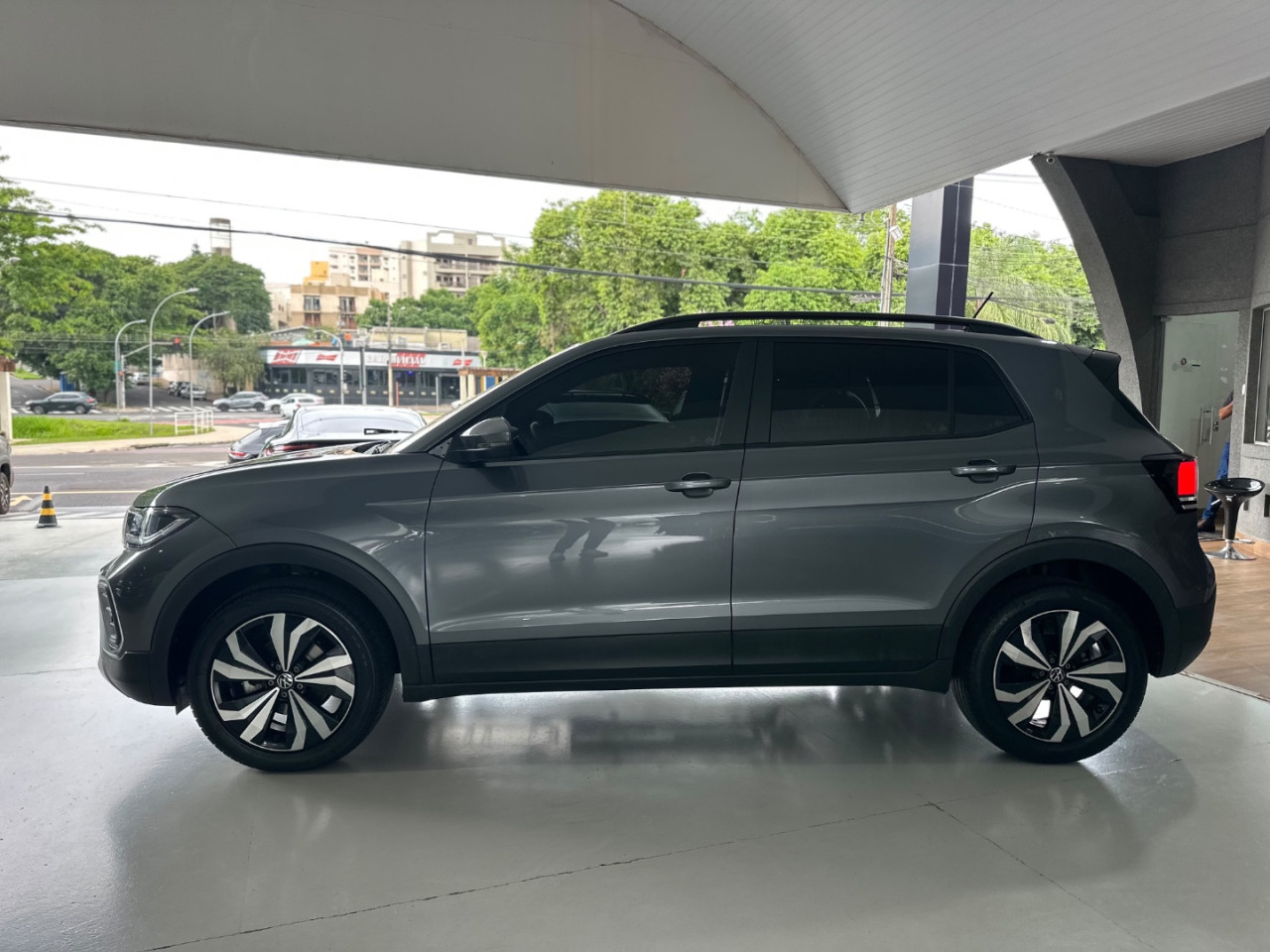 VOLKSWAGEN T-Cross 1.0 4P 200 TSI FLEX