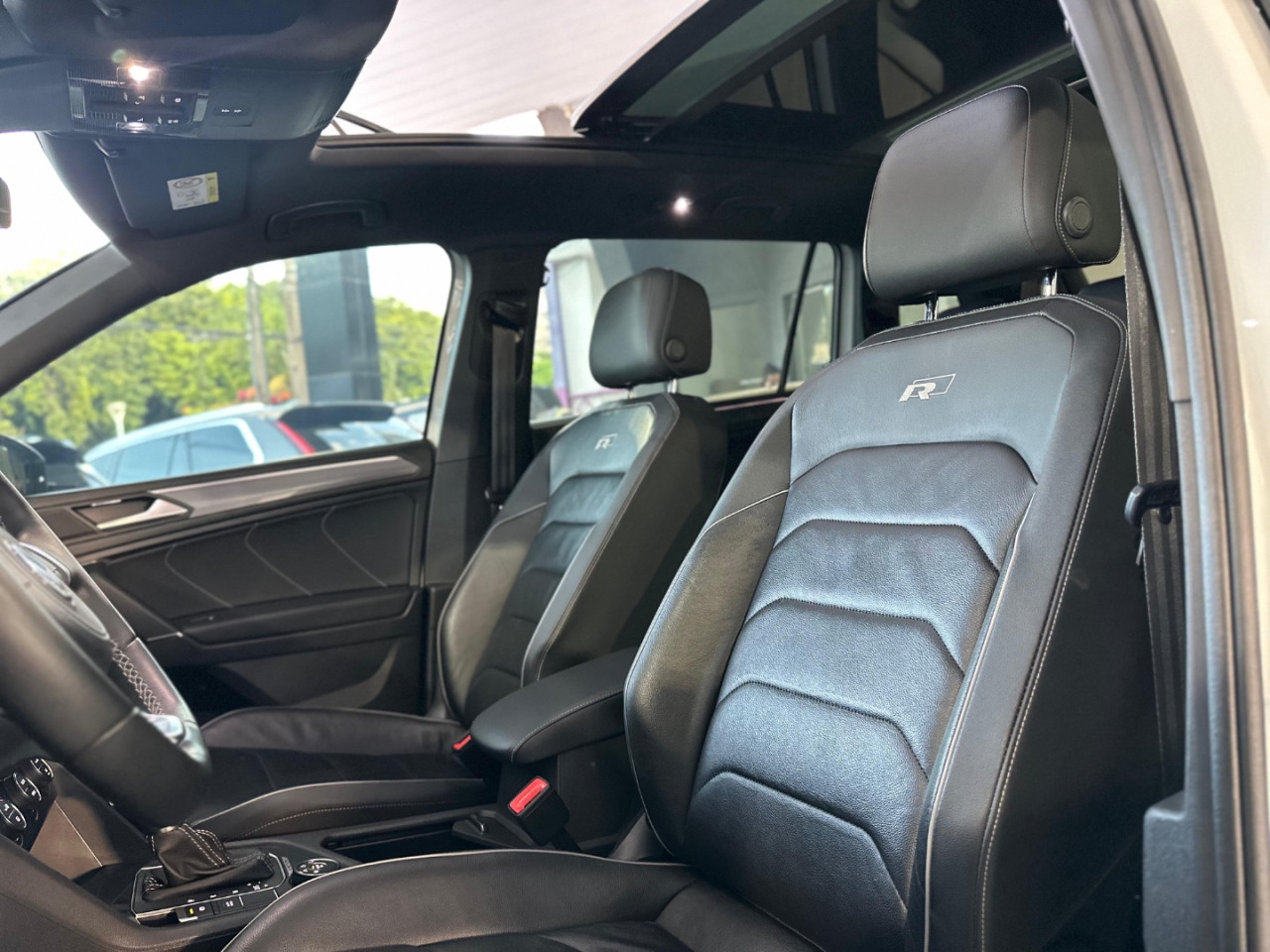 VOLKSWAGEN Tiguan 2.0 16V 4P TSI 350 TURBO R-LINE 4MOTION DSG AUTOMÁTICO