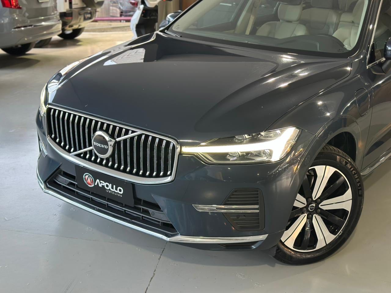 VOLVO XC60 2.0 16V 4P T8 RECHARGE HÍBRIDO PLUS AWD TURBO GEARTRONIC AUTOMÁTICO