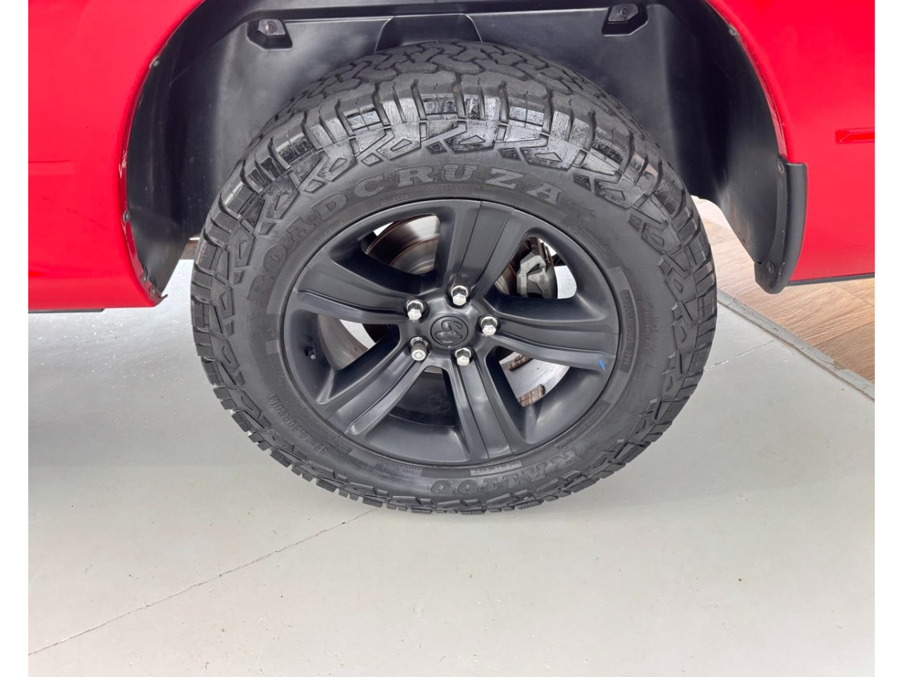 RAM Classic 5.7 V8 32V 4P HEMI LARAMIE AUTOMÁTICO