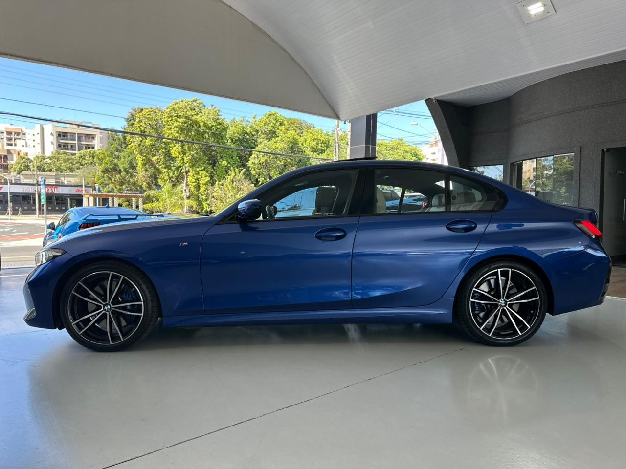 BMW 320I 2.0 16V 4P TURBO M SPORT AUTOMÁTICO