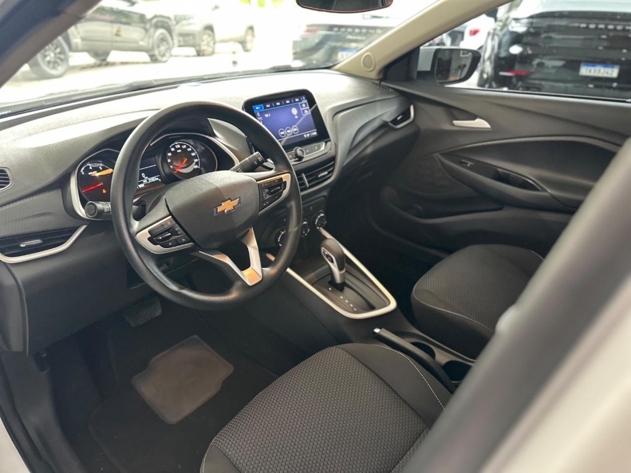 CHEVROLET Onix Hatch 1.0 12V 4P FLEX LT TURBO