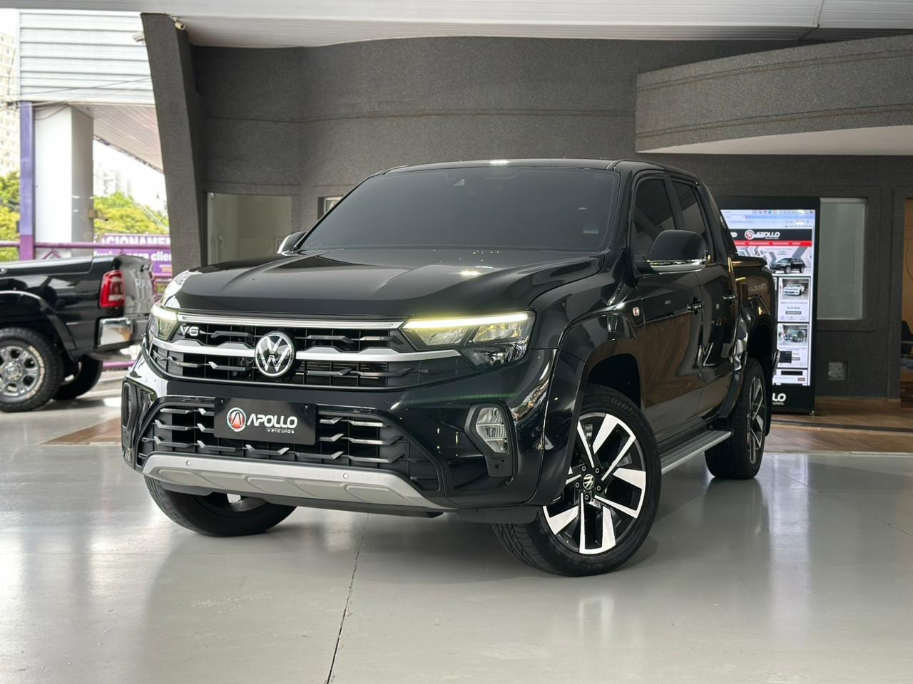 Amarok 3.0 V6 CABINE DUPLA HIGHLINE EXTREME 4X4 TURBO INTERCOOLER AUTOMÁTICO