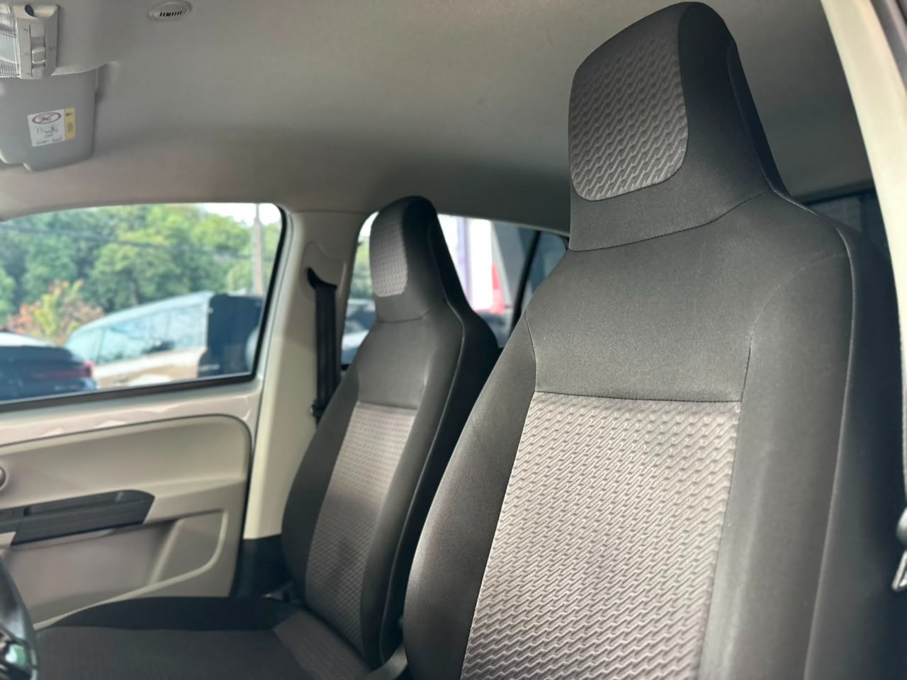 VOLKSWAGEN UP 1.0 12V 4P TSI FLEX MOVE UP