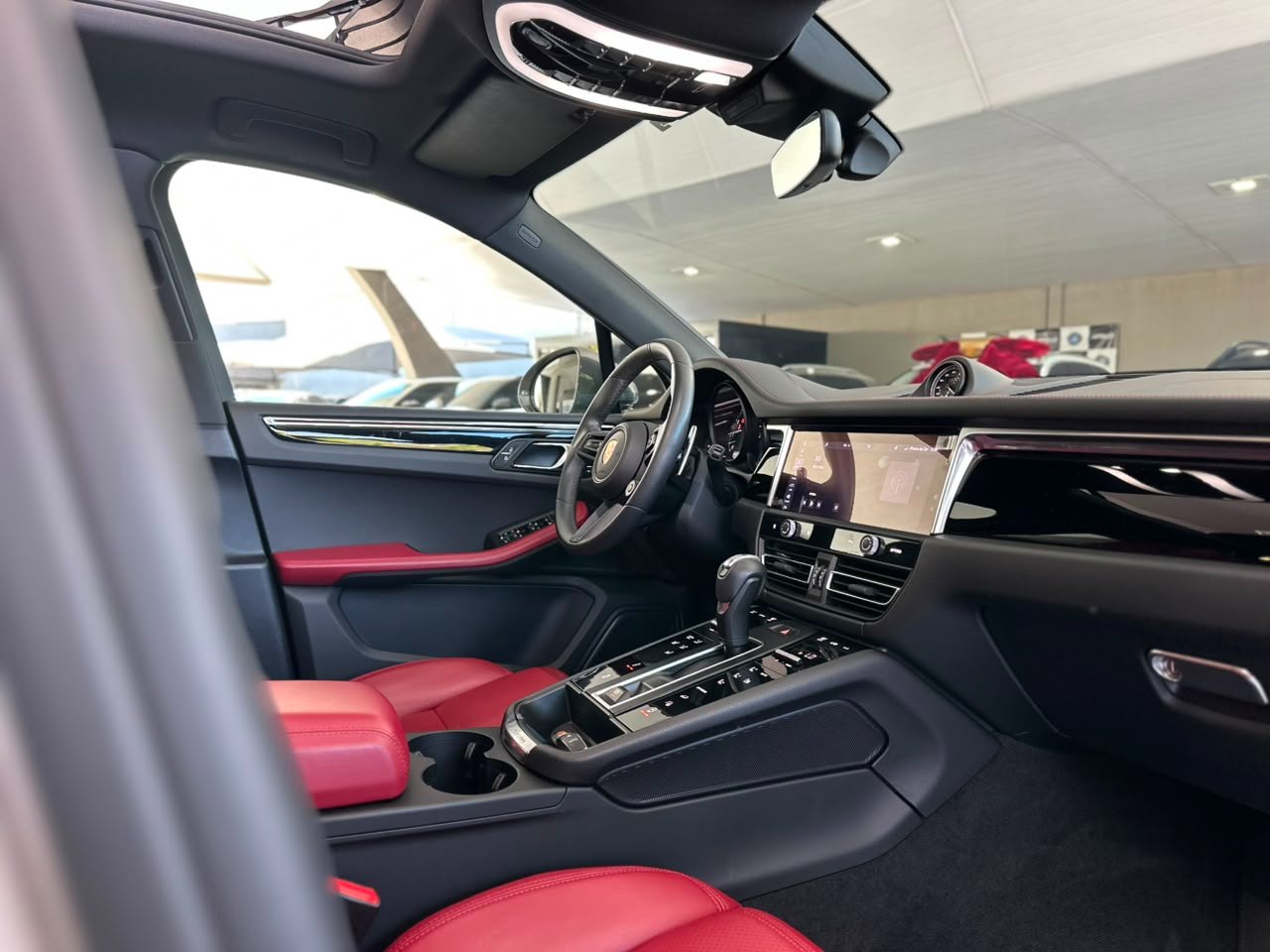 PORSCHE Macan 2.0 16V 4P AWD TURBO T PDK AUTOMÁTICO