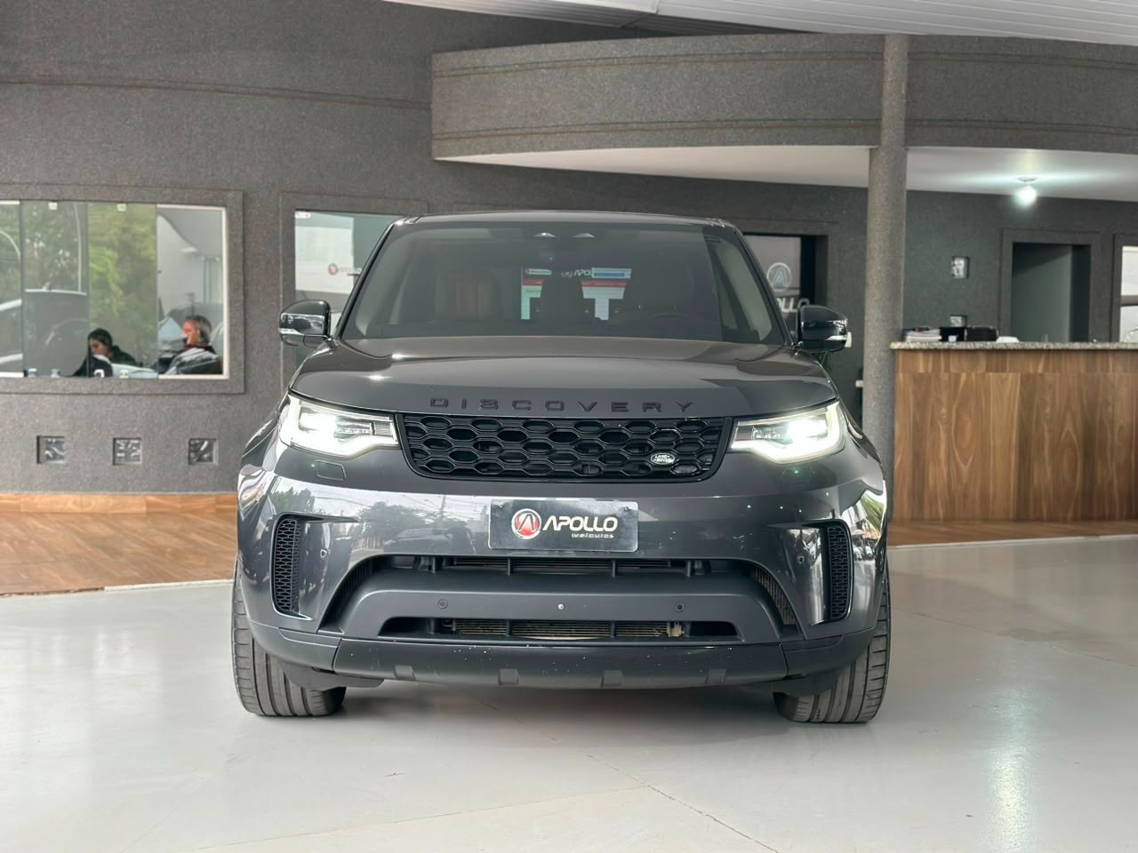 LAND ROVER Discovery 3.0 4P HSE SDV6 4X4 TURBO DIESEL AUTOMÁTICO