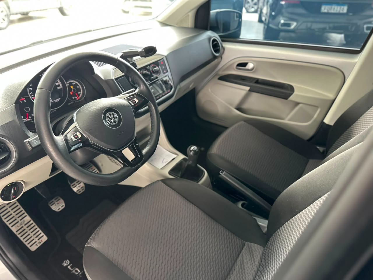 VOLKSWAGEN UP 1.0 12V 4P TSI FLEX MOVE UP