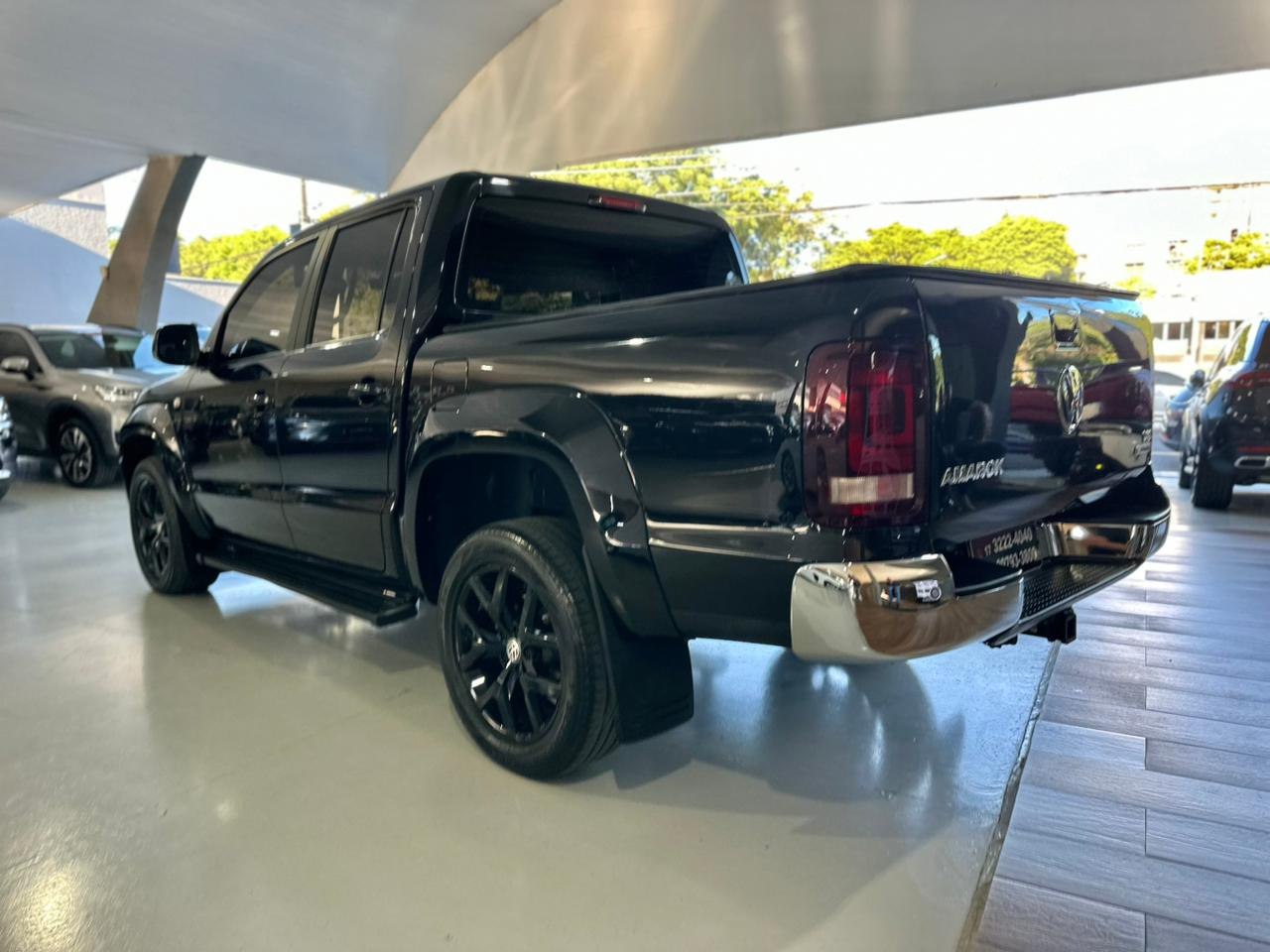 VOLKSWAGEN Amarok 3.0 V6 CABINE DUPLA HIGHLINE 4X4 TURBO INTERCOOLER AUTOMÁTICO