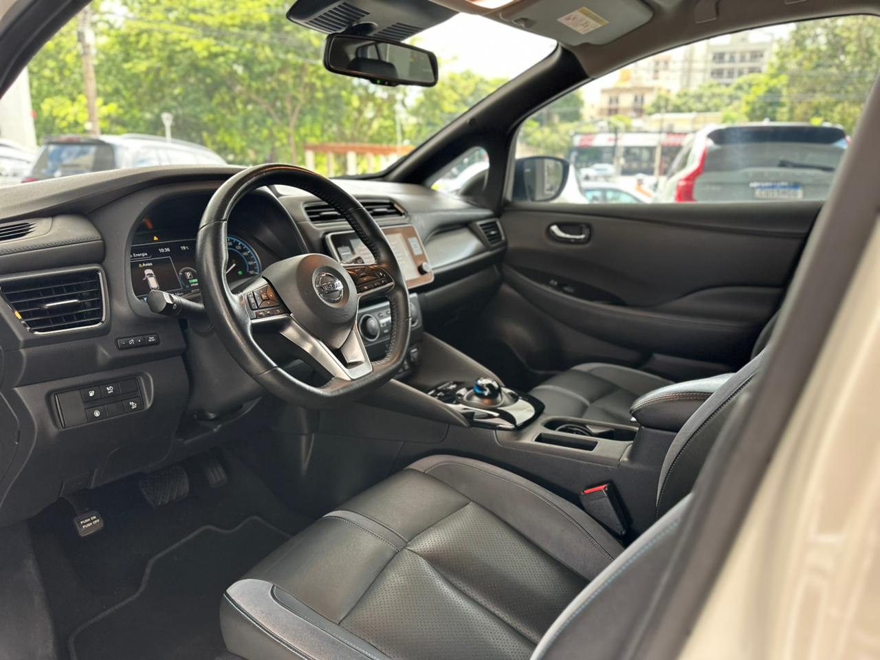 NISSAN Leaf B12P 4P 40 ELÉTRICO