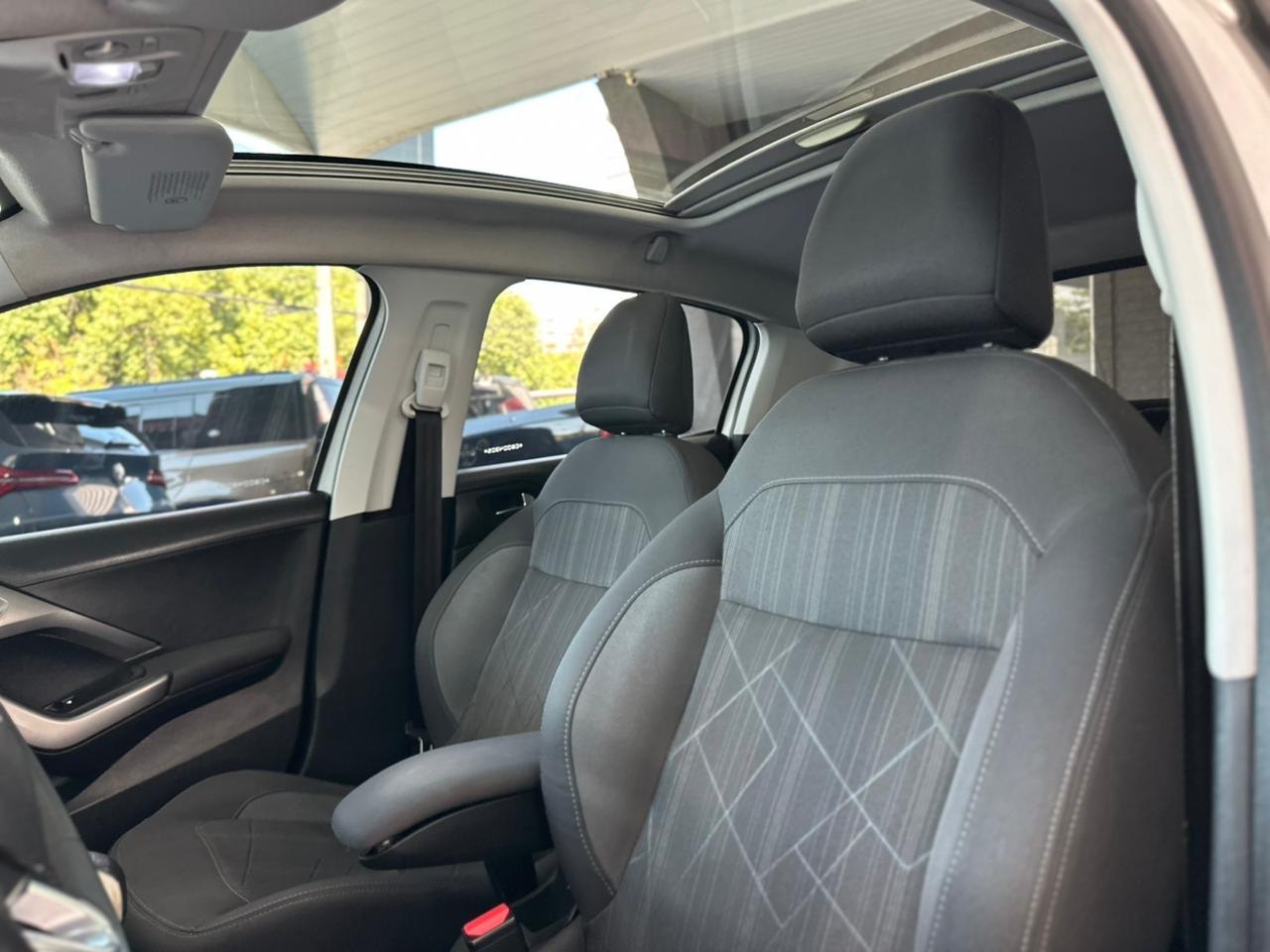 PEUGEOT 208 1.6 16V 4P FLEX GRIFFE