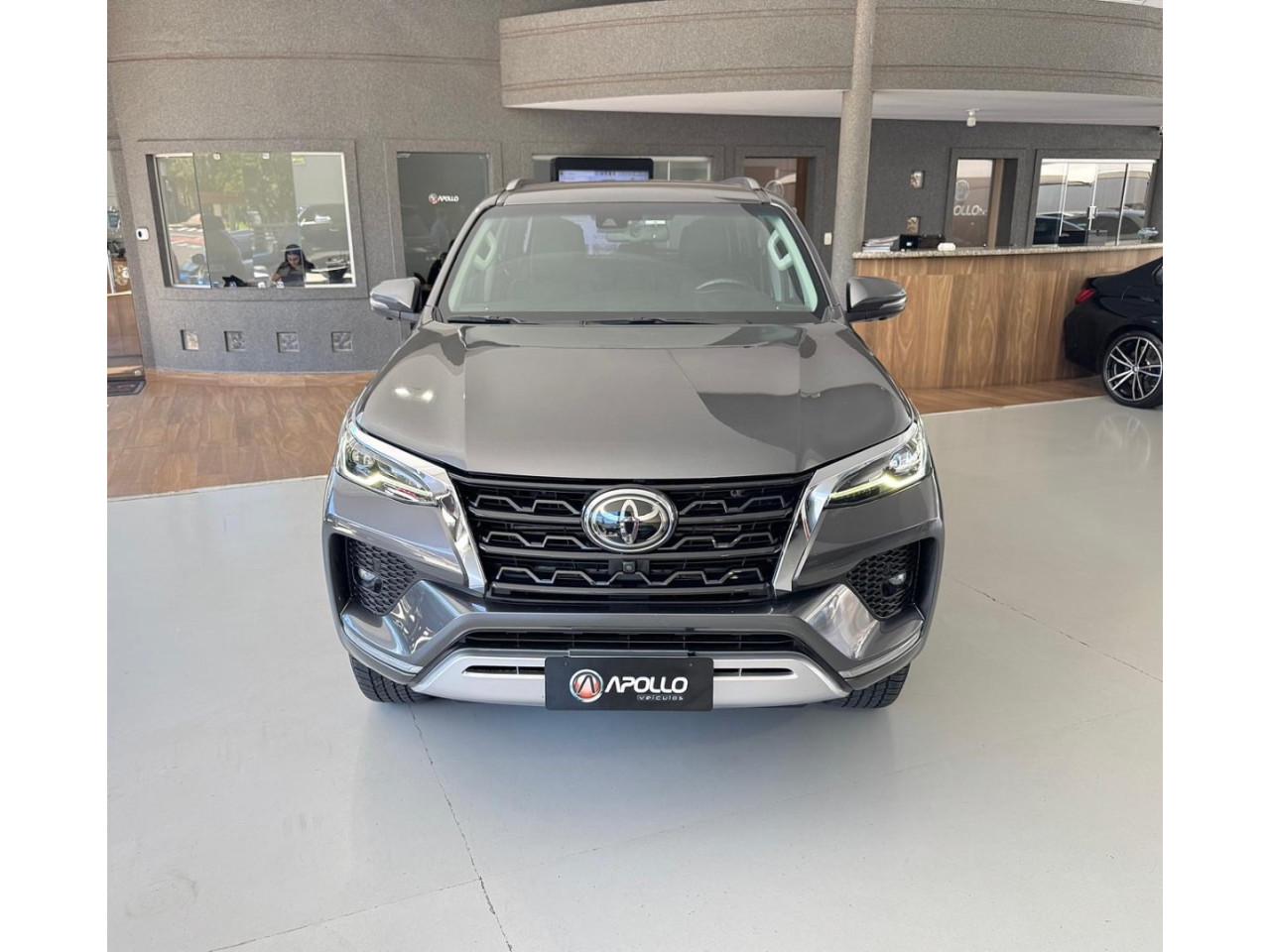 TOYOTA Hilux SW4 2.8 16V 4P SRX 4X4 7 LUGARES TURBO DIESEL AUTOMÁTICO