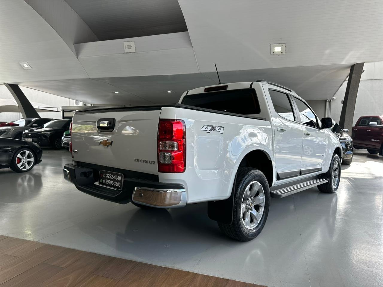 CHEVROLET S10 2.8 16V LTZ CABINE DUPLA 4X4 TURBO DIESEL AUTOMÁTICO