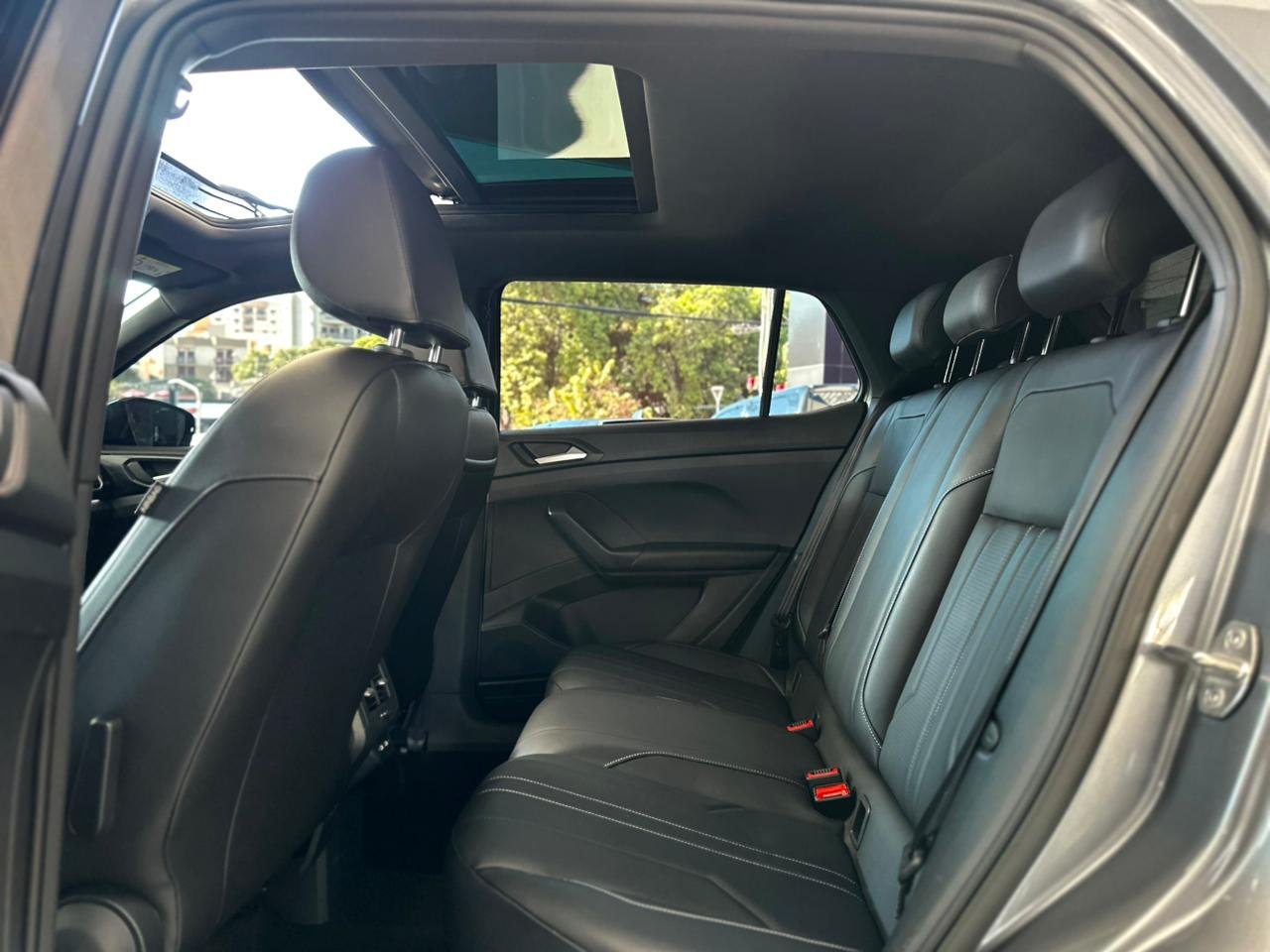 VOLKSWAGEN T-Cross 1.4 4P 250 TSI FLEX HIGHLINE AUTOMÁTICO