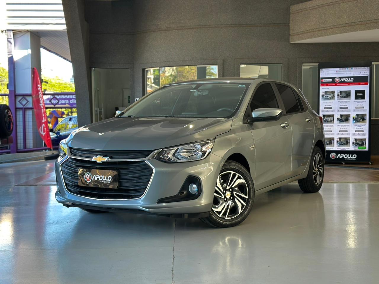 Onix Hatch 1.0 12V 4P FLEX LT