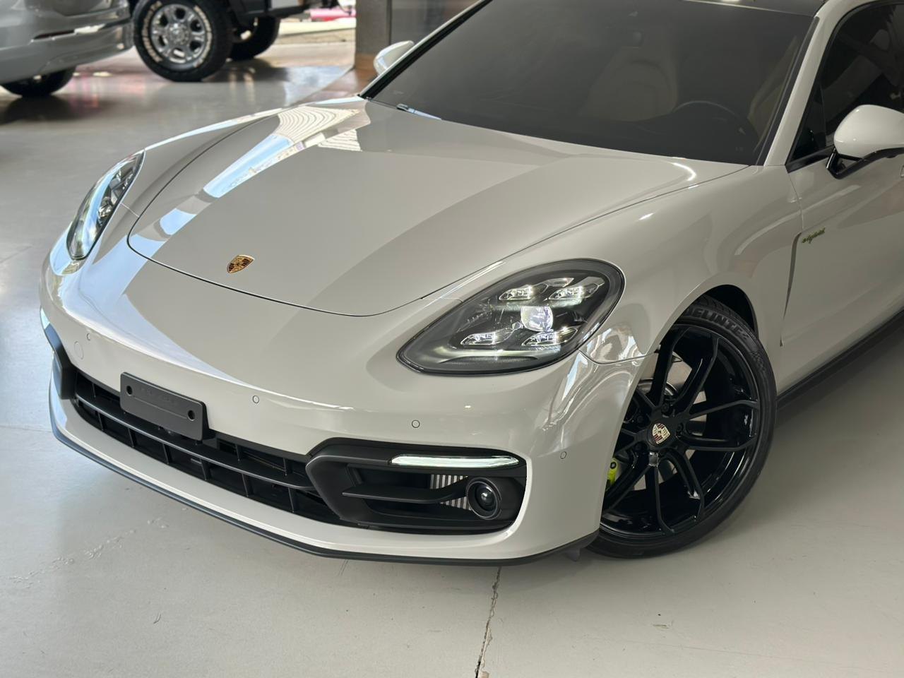 PORSCHE Panamera 2.9 V6 24V 4P FLEX PLATINUM EDITION 4 E-HYBRID 4X4 TURBO PDK AUTOMÁTICO